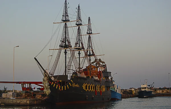 BATEAUX DE PLAISANCE